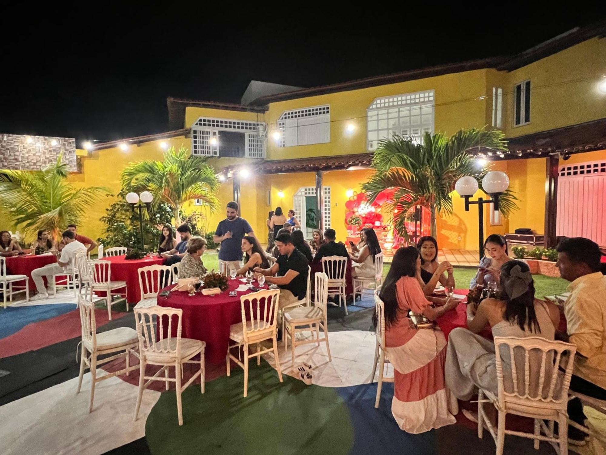 Aruana Yellow House Aracaju